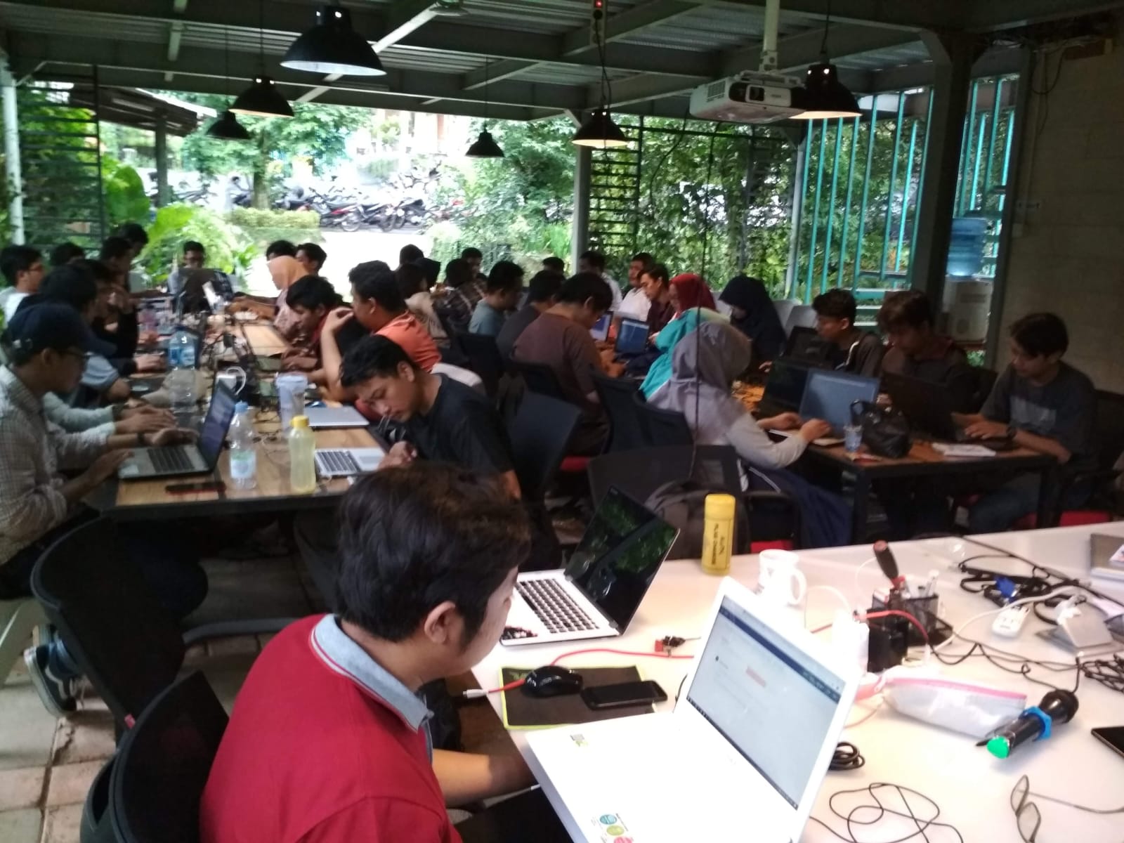 Konsultasi & Training